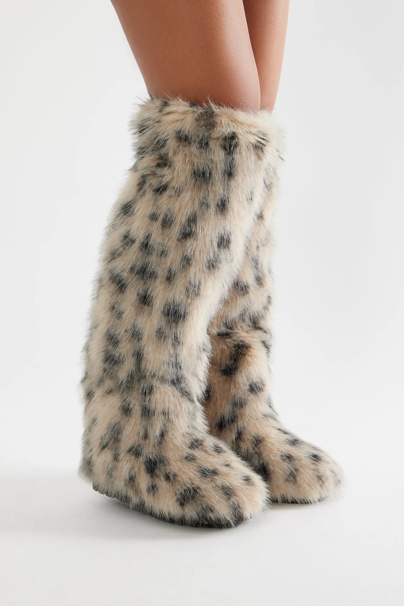 Arctic Faux Fur Boots - Leopard