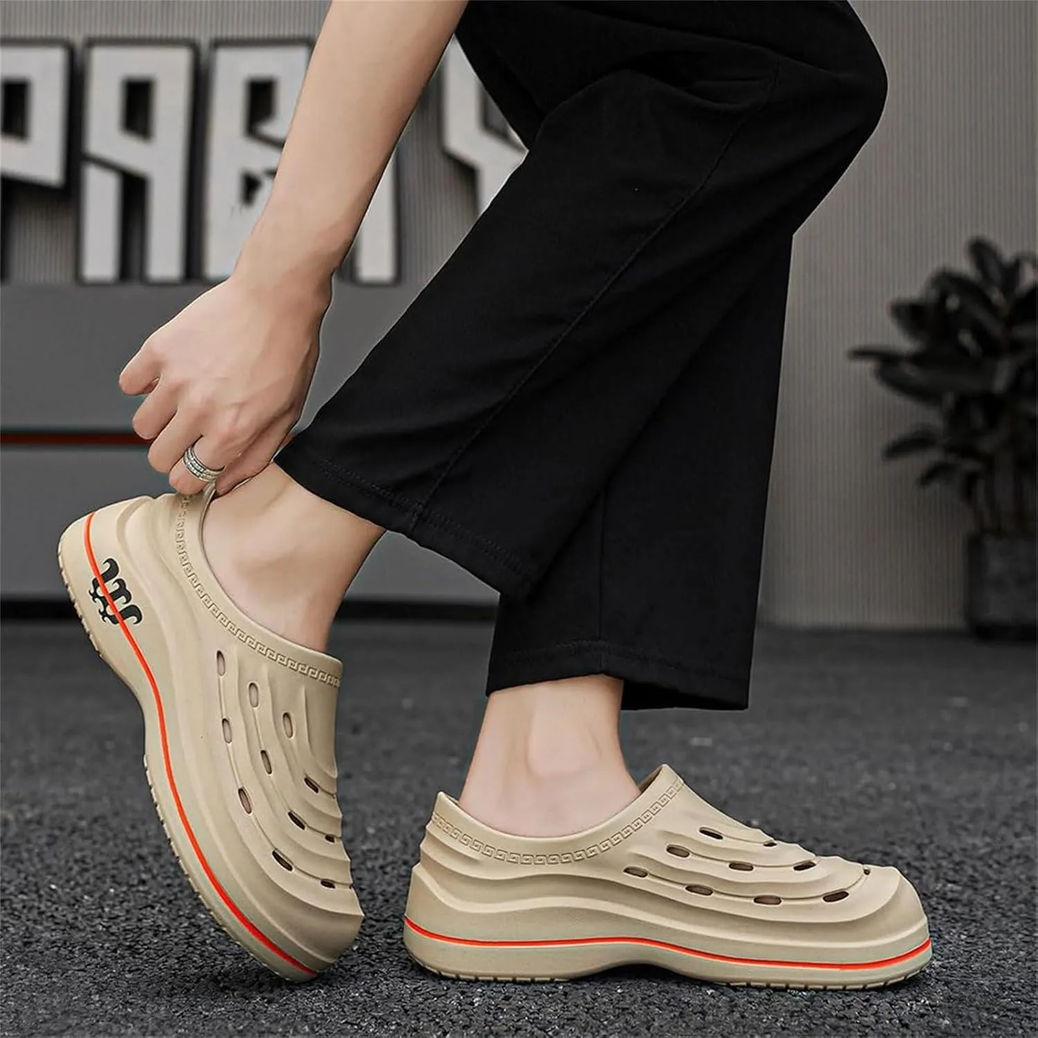 Armadillo Clogs Nurses Shoes for Women Men Chef Garden Shoes Non Slip Work Shoe Women Food Service Non Slip Kitchen Clogs Oil Resistant Nursing Shoe Waterproof Lightweight Sneakers Unisex