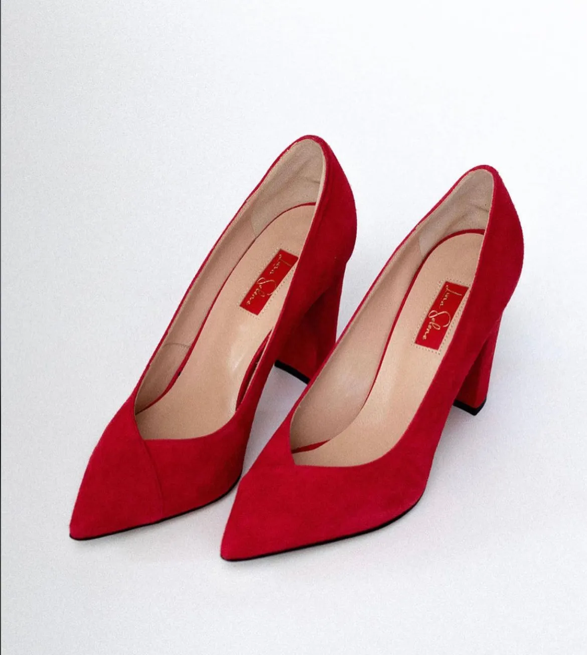 Monroe Red Suede Pump
