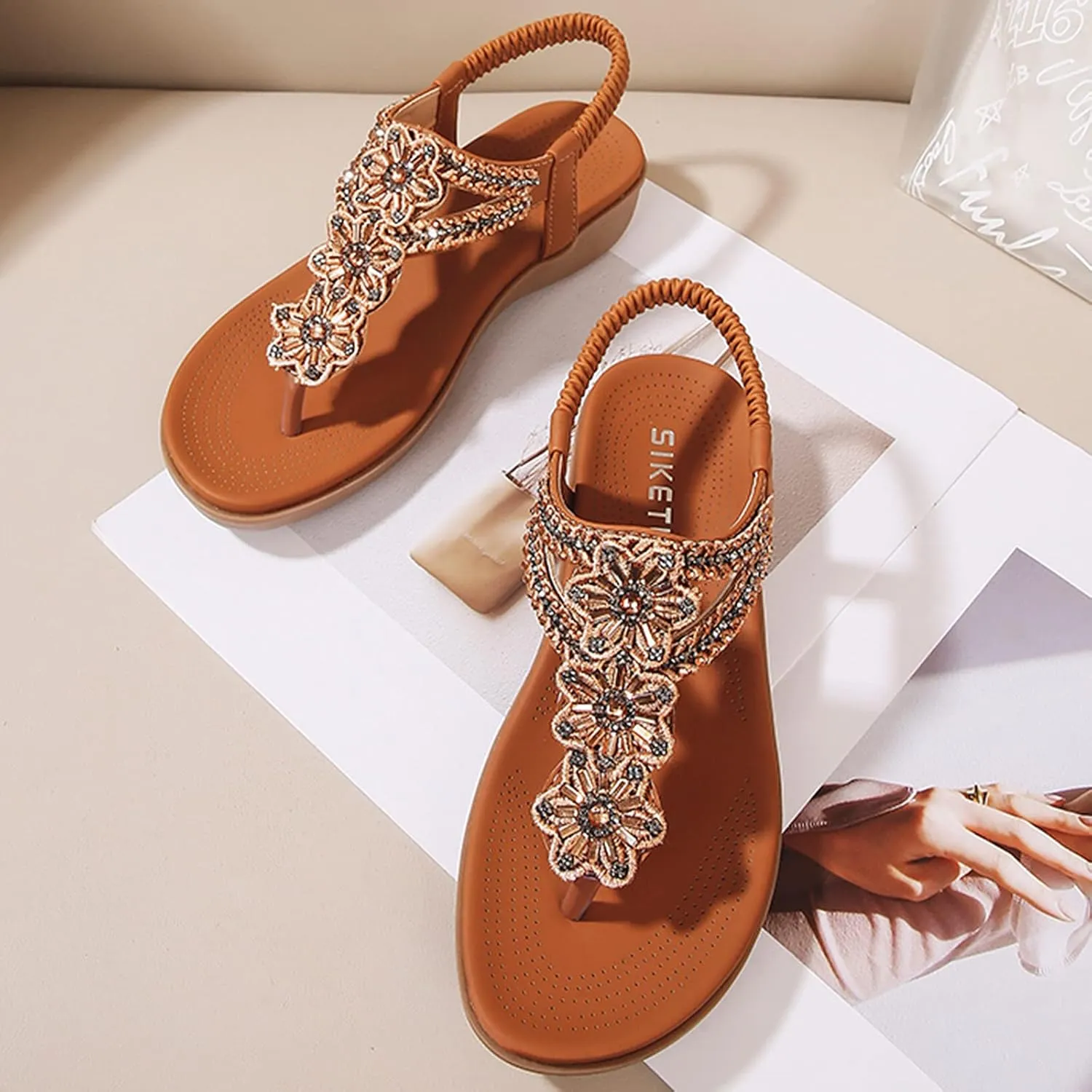 Women's Bohemia Sequins T-strap Flat Sandals Summer Comfortable Flip Flops Beach Thong Sandal Elastic Dress Shoes